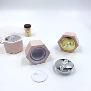 Plnitelné Krém Na Obličej Láhve Kreativní Plastové Kosmetické Nádoby Nepropustné Hexagon Tvar Multifunkční Kontejner Make-Up Jar